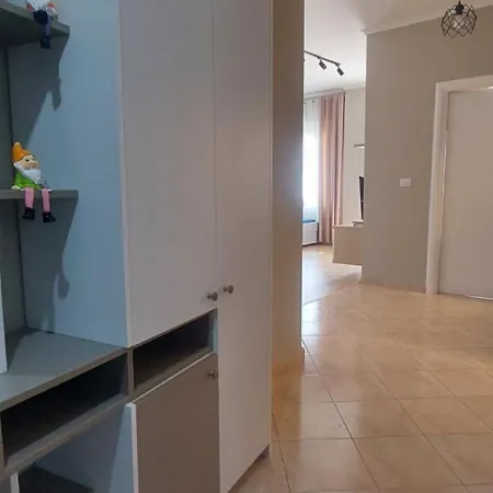 Lu-er Center Apartment Tirana